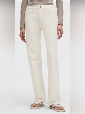Lululemon EasyFive MR Relaxed Straight Pant Regular